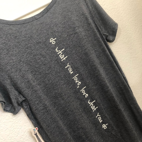 FRENCH PASTRY Gray T-Shirt Thin Soft Lightweight Heart Pocket NWT - Picture 8 of 11